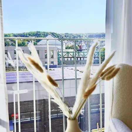 Modern & Zentral - Naehe Duesseldorf & Koeln Вупперталь