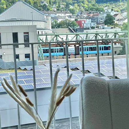 Modern & Zentral - Naehe Duesseldorf & Koeln