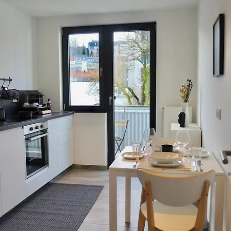 Апартаменты Modern & Zentral - Naehe Duesseldorf & Koeln